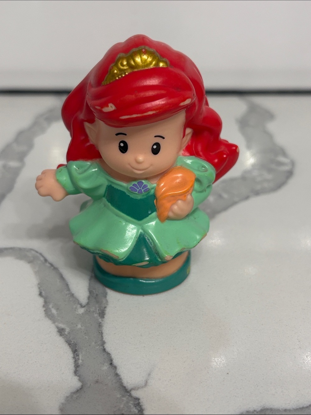 Little People Ariel With Orange Shell 2013